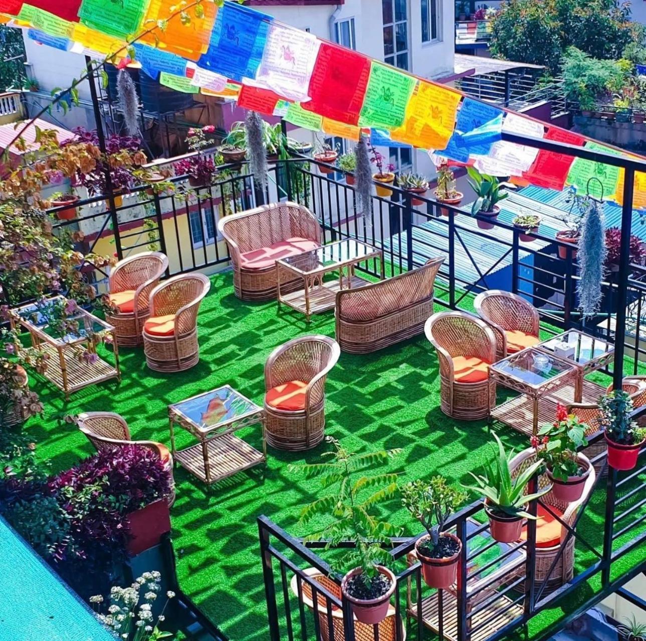 Yog Hostel Kathmandu Ngoại thất bức ảnh