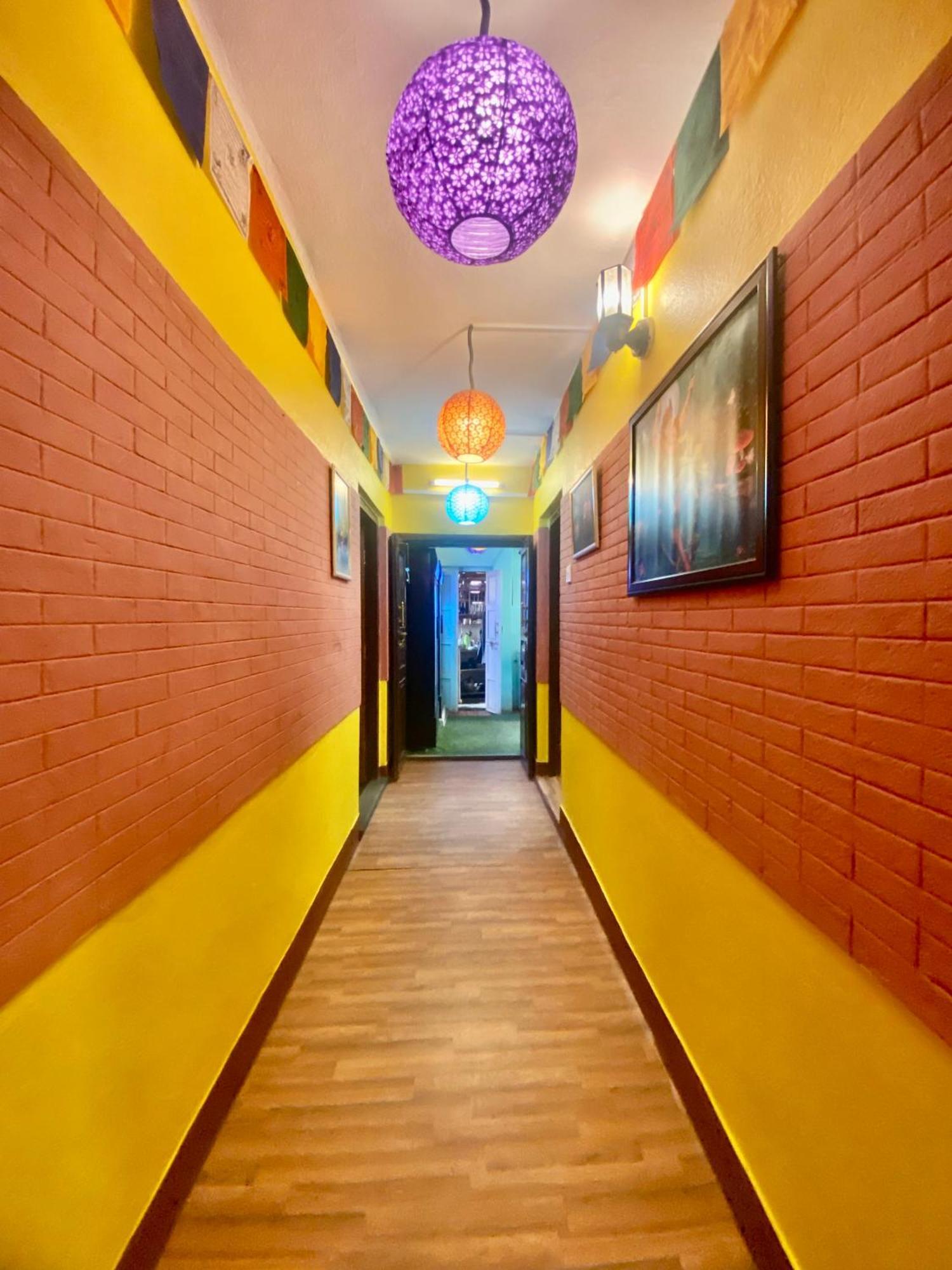 Yog Hostel Kathmandu Ngoại thất bức ảnh